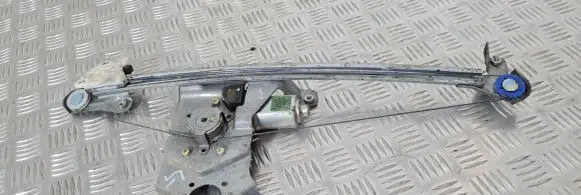 Isuzu D-Max Rear door window regulator with motor