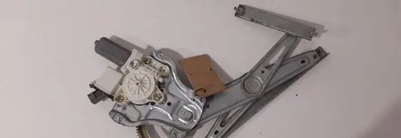 Toyota Avensis T250 Front door window regulator with motor 0130822032