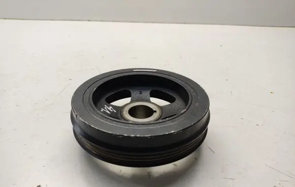 Mitsubishi Outlander Crankshaft pulley 157010032