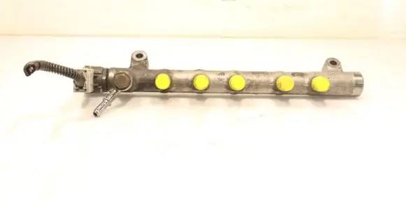 Fuel main line pipe