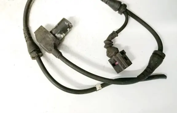 Audi A4 S4 B7 8E 8H ABS brake wheel speed sensor 0265006808