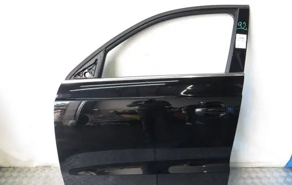 Audi Q3 8U Front door