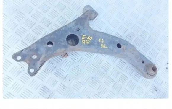 Toyota Corolla E100 Front lower control arm/wishbone