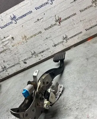 Toyota Corolla E210 E21 Brake pedal 8951047040 47040