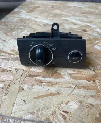 Mercedes-Benz E W211 Light switch 2115450104 04056000 7241Q04
