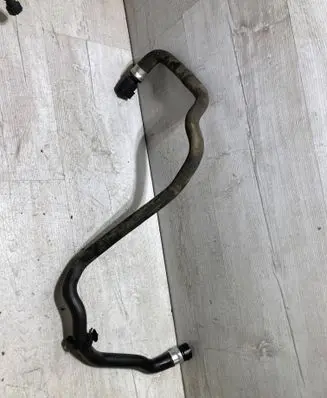 Opel Crossland X Engine coolant pipe/hose 9671349780