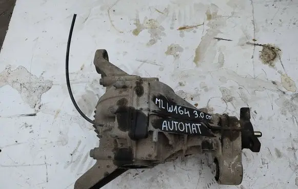 Mercedes-Benz ML W164 Front differential 