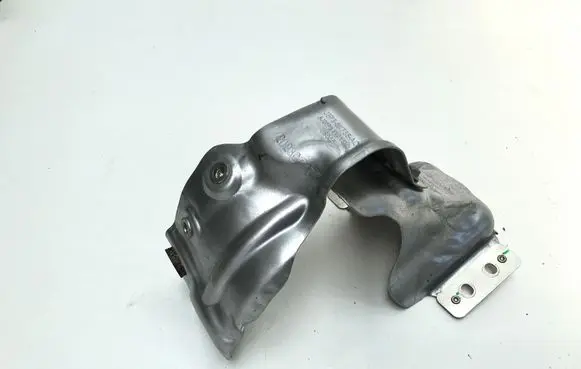 Exhaust heat shield