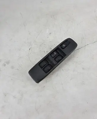 Mitsubishi Pajero Electric window control switch MR445652 C8DD251M