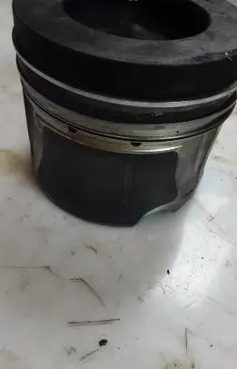 Audi A6 S6 C7 4G Piston 8372T 3R2