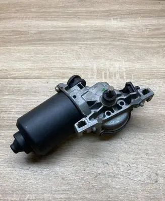 Toyota Avensis T250 Wiper motor 8511005060