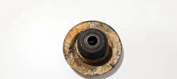 Volkswagen Bora Coil spring mount 
