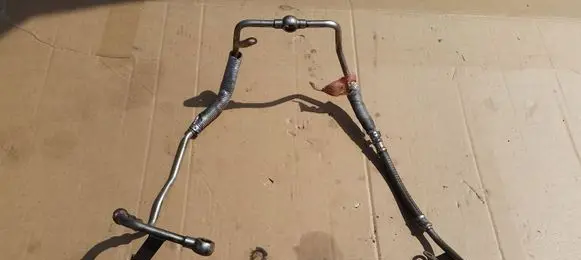 BMW 7 F01 F02 F03 F04 Turbo turbocharger oiling pipe/hose 7577009