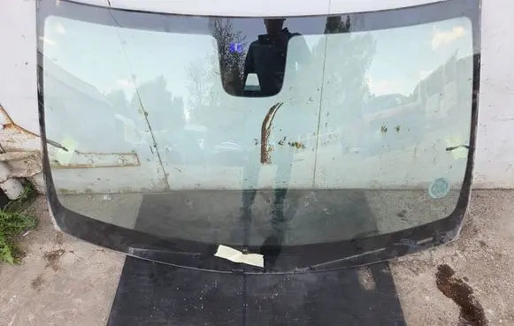 Mercedes-Benz GL X166 Front windscreen/windshield window 