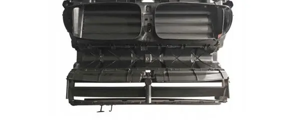 BMW 5 F10 F11 Intercooler air guide/duct channel 51747200824