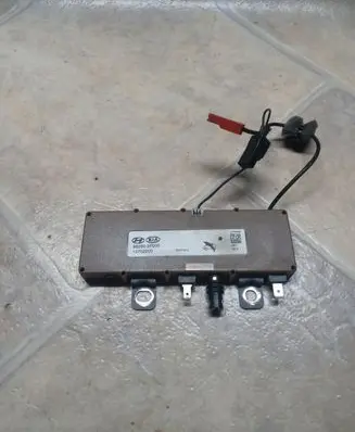 KIA Opirus Aerial antenna amplifier 962803F000 13702200