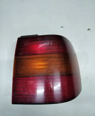 Volkswagen PASSAT B4 Rear/tail lights