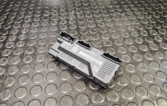 Audi A8 S8 D4 4H Tailgate/trunk control unit/module 4H0959107AC