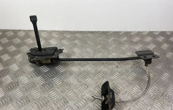 Hyundai Grand Santa Fe NC Spare wheel mounting bracket 