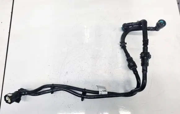 Land Rover Range Rover Evoque L551 Engine coolant pipe/hose L8D28D262AB L8D2-8D262-AB
