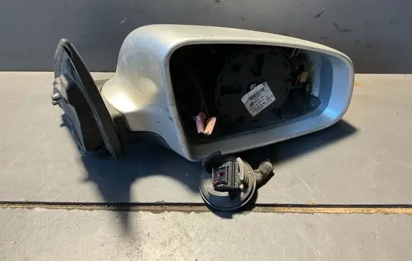 Audi A6 S6 C6 4F Front door electric wing mirror E1010754