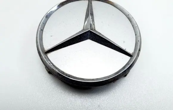 Mercedes-Benz E W211 R20 wheel hub/cap/trim 2204000125