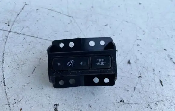 Nissan Qashqai Cruise control stalk 50425C