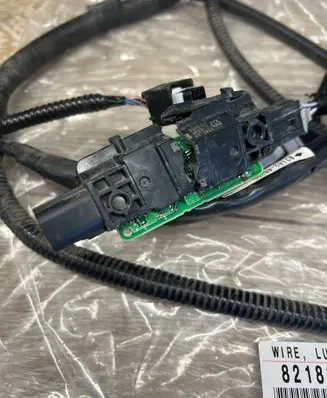 Toyota RAV 4 (XA50) Front door wiring loom/harness boot 8218248391