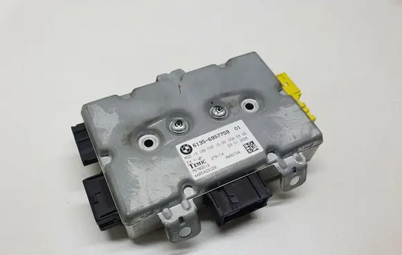 BMW 5 E60 E61 Door control unit/module 6957759 61356957759 6135695775901