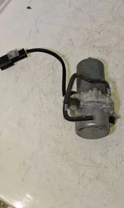 BMW 3 F30 F35 F31 Vacuum pump 86422915 10228 1375115