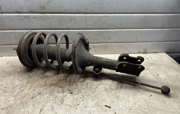 Hyundai Santa Fe Front shock absorber/damper