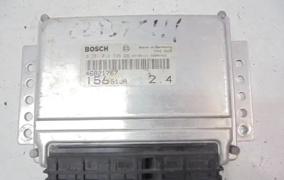 Alfa Romeo 156 Engine control unit/module ECU 46821767