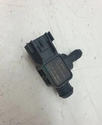 Tesla Model S Other devices 0265005324 140328T132947A