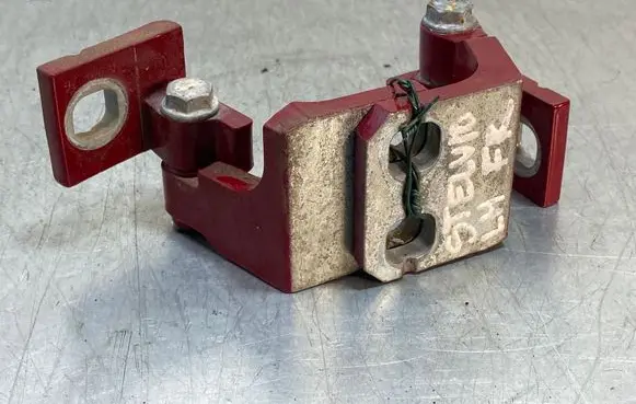 Alfa Romeo Stelvio Front door hinge set 