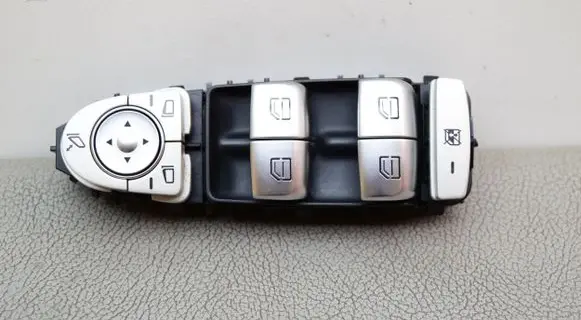 Mercedes-Benz C W205 Electric window control switch A2059056811