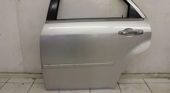 Chrysler 300 - 300C Rear door