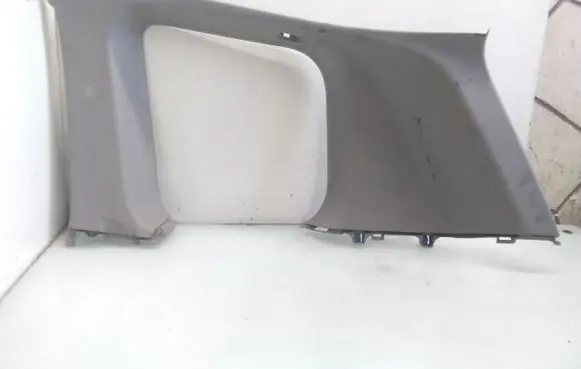 Nissan X-Trail T30 Other sill/pillar trim element