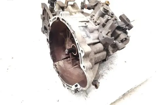 KIA Ceed Manual 6 speed gearbox S71767