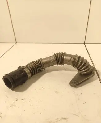Audi A6 S6 C6 4F EGR valve line/pipe/hose 06d103213g
