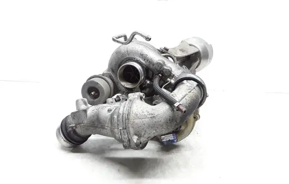 Mercedes-Benz E W212 Turbo A6510905780 A6510907880 A6510906780