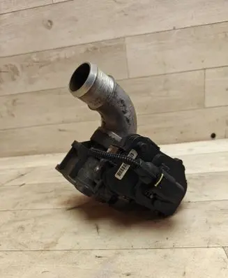 Opel Zafira B Throttle valve 55199974