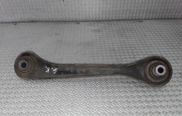 Rear control arm