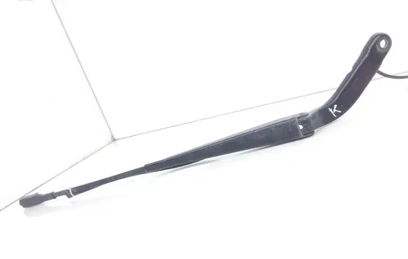 Mercedes-Benz Sprinter W906 Front wiper blade arm A0018206144