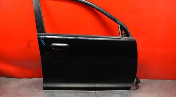 Honda HR-V Front door