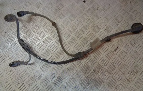 Audi A4 S4 B8 8K Rear ABS sensor wiring 