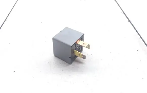 KIA Sorento Other relay 0K2FA67740 K2FA