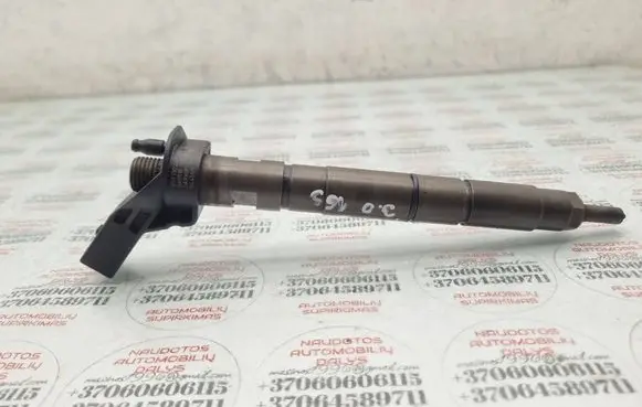 Audi A6 S6 C6 4F Fuel injector 059130277AH