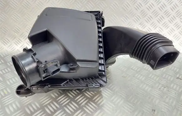 Ford Kuga III Air filter box JX619600AA