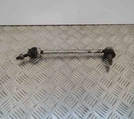 Mercedes-Benz GLC X253 C253 Front anti-roll bar/stabilizer link A2533230117