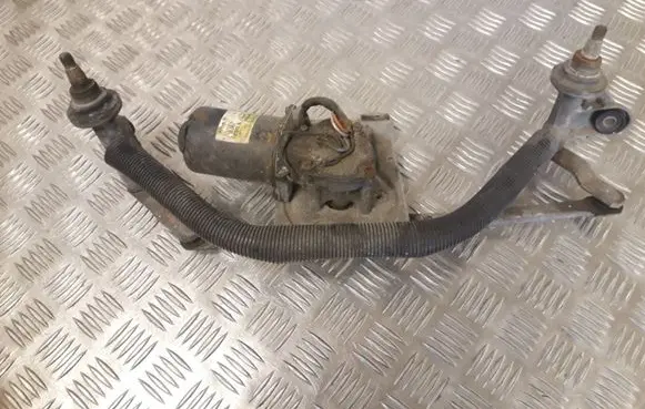 Renault Espace III Front wiper linkage and motor